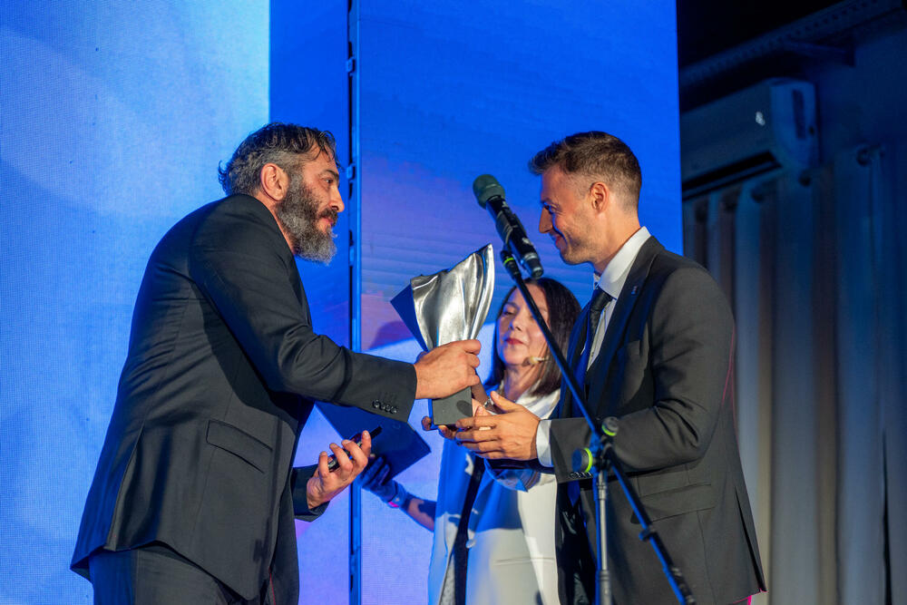 <p><em>Drugo izdanje Adriatic Film & TV Awards (AFA) svečano je otvoreno 23. oktobra na Žičari Kotor&ndash;Lovćen, koja je ugostila nominovane glumce, reditelje, producente, organizatore i partnere iz cijelog regiona. Kao jedan od sponzora i domaćin otvaranja, Kotor Cable Car podržao je događaj koji je nastavljen svečanom dodjelom nagrada u Porto Montenegru u Tivtu.</em></p>