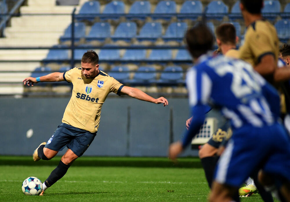 <p>Ekipa Srđana Nikića savladala Mornar 3:2 u prvom meču 13. kola MeridianBet Prve crnogorske fudbalske lige</p>
