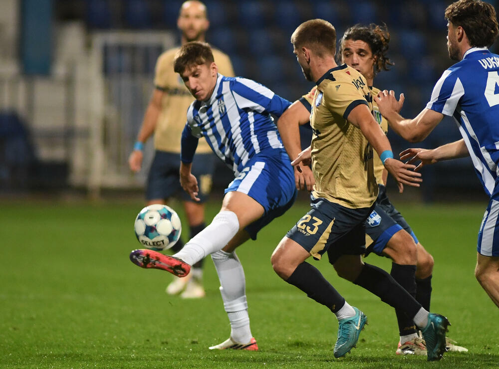 <p>Ekipa Srđana Nikića savladala Mornar 3:2 u prvom meču 13. kola MeridianBet Prve crnogorske fudbalske lige</p>