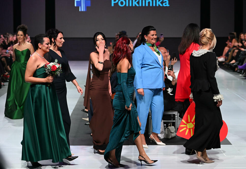 <p>Kolecije su prikazali brend XYZ, Tian Style, Nurban Natalije Urbanove, Akicas Aleksandre Stamenić, Radojka Tepavac, ali i studenti UDG-a sa smjera Modni dizajn - Elena Roganović i Marija Radunović</p>