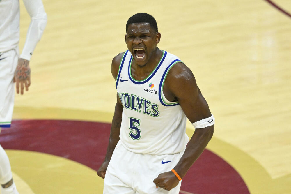 Edvards, Foto: Reuters