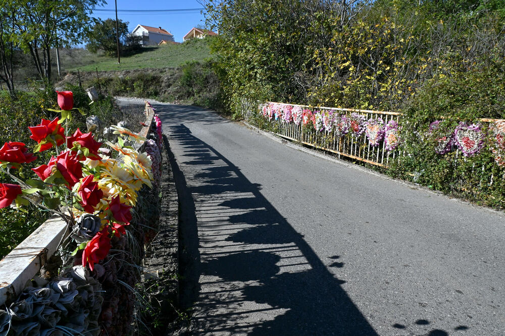 most na Širaliji