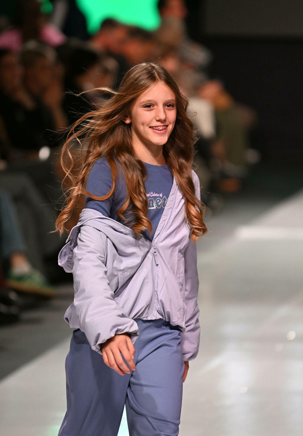 <p>Treće revijalno veče crnogorske Nedjelje mode pod nazivom Drogerija Dama Fashion Night, održaće se sjutra (29. oktobar), a donijeće revije Milene Đukanović, italijanskog modnog brenda Replay, JelMar - Jelene Marunović, Arhum Design Anje Radović, Montana Montenegro Fashion Brand-a, kao i italijanskog dizajnera visoke mode Pietra Demita - Diamond Couture</p>