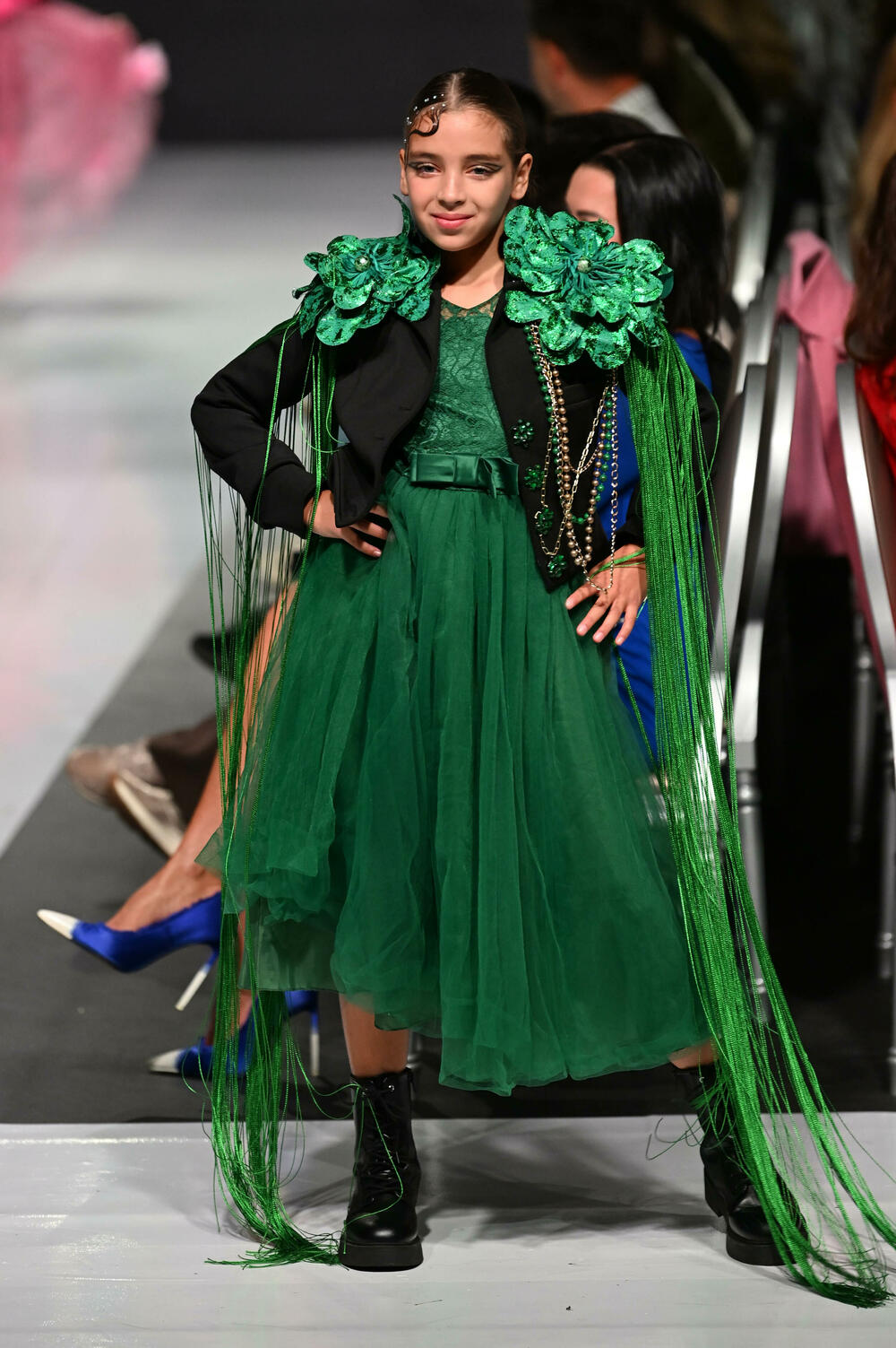<p>Treće revijalno veče crnogorske Nedjelje mode pod nazivom Drogerija Dama Fashion Night, održaće se sjutra (29. oktobar), a donijeće revije Milene Đukanović, italijanskog modnog brenda Replay, JelMar - Jelene Marunović, Arhum Design Anje Radović, Montana Montenegro Fashion Brand-a, kao i italijanskog dizajnera visoke mode Pietra Demita - Diamond Couture</p>