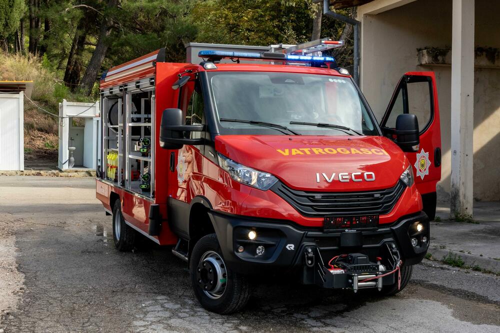 tivat novo vozilo