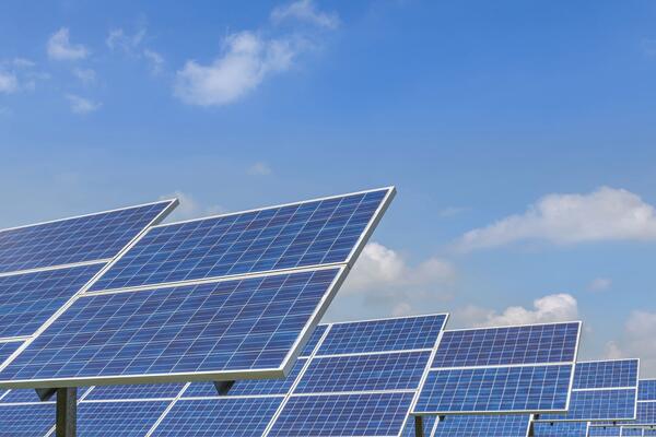 Gugl glavni kupac struje iz solarne elektrane vrijedne 350 miliona dolara