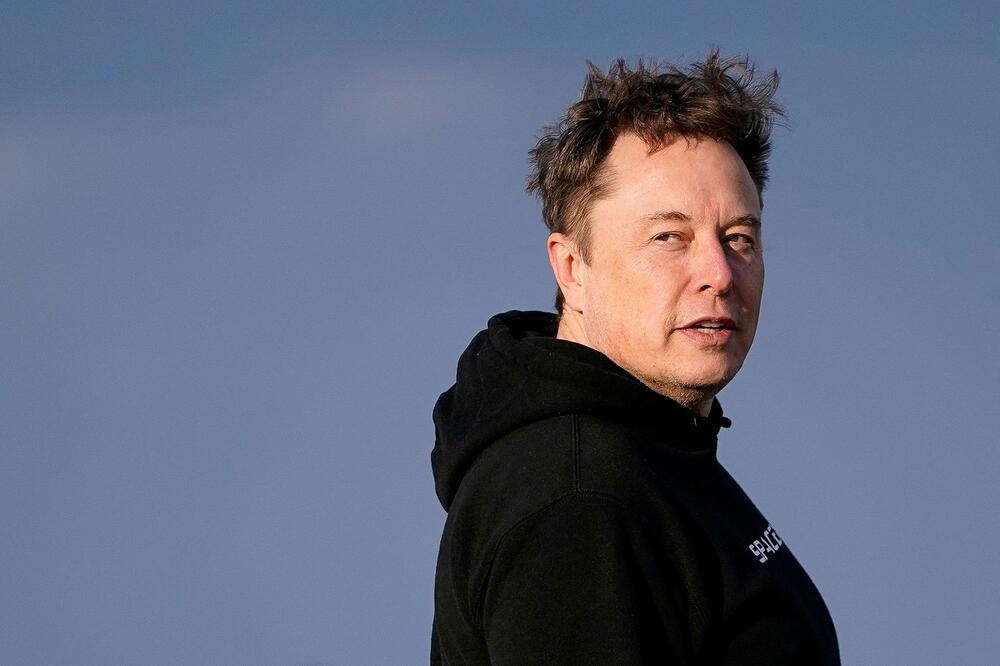 Mask optužio Ukrajinu za kršenje pravila Starlinka, SpaceX obnovio brzi internet