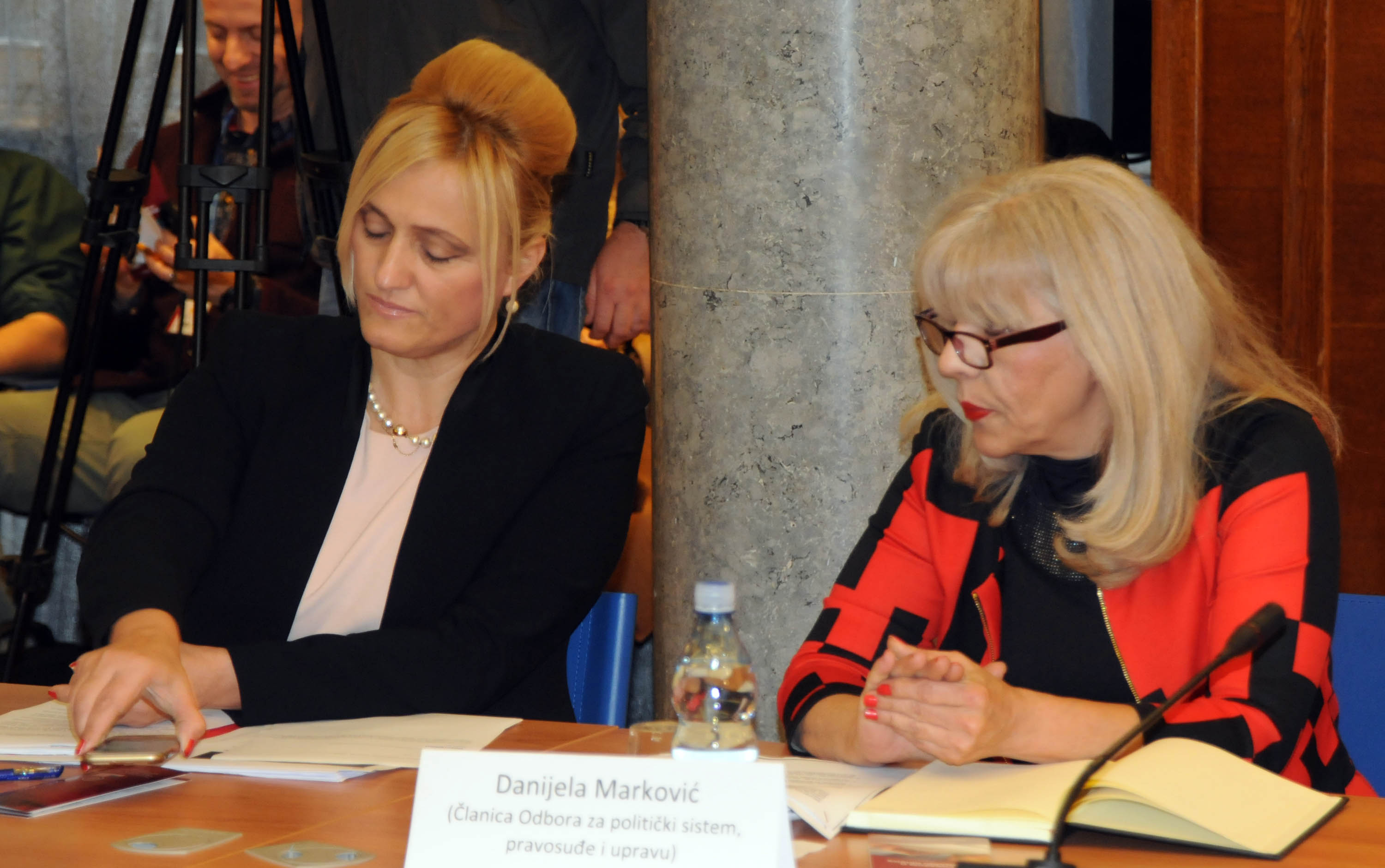 Azra Jasavić, Danka Marković