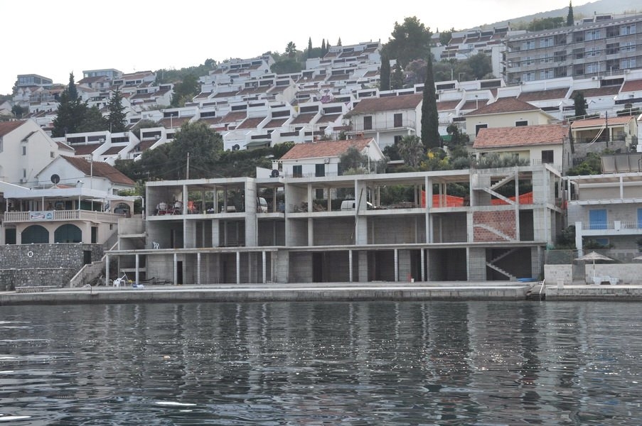 Gradi se i na pjeni od mora