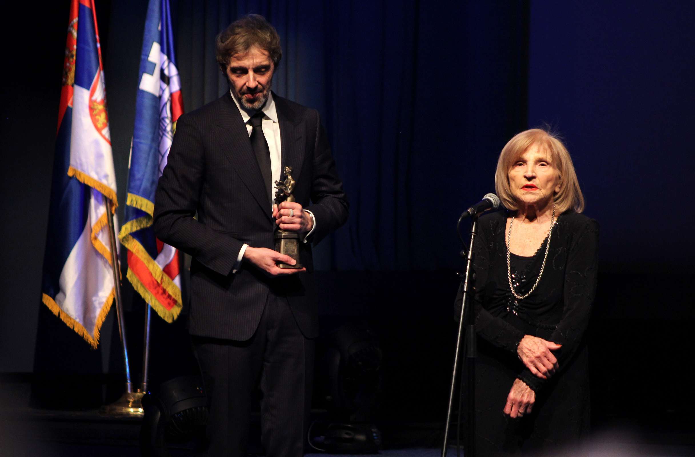 Uliks Fehmiju, Mira Banjac