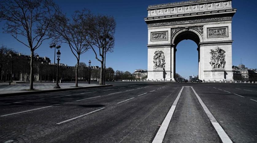 Izlazak samo uz potvrdu: Pariz