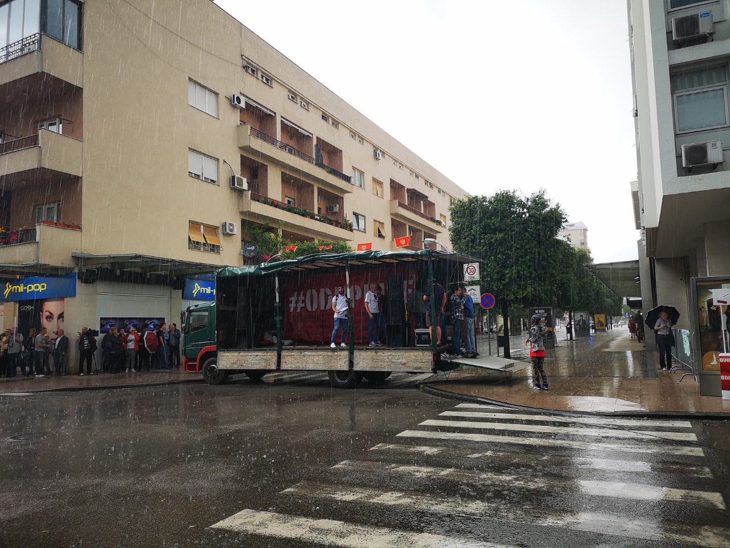 Improvizovana govornica