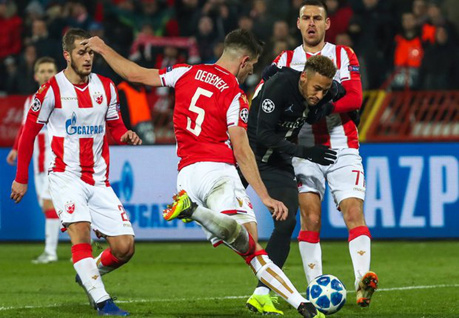 Povratak u Zvezdu: Degenek