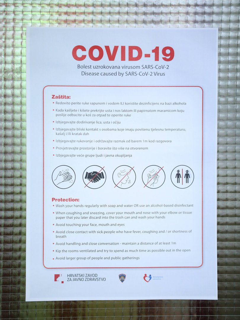 Upustvo za pranje ruku na vratima WC-a dvorani Doma sportova u Zagrebu zbog koronavirusa 